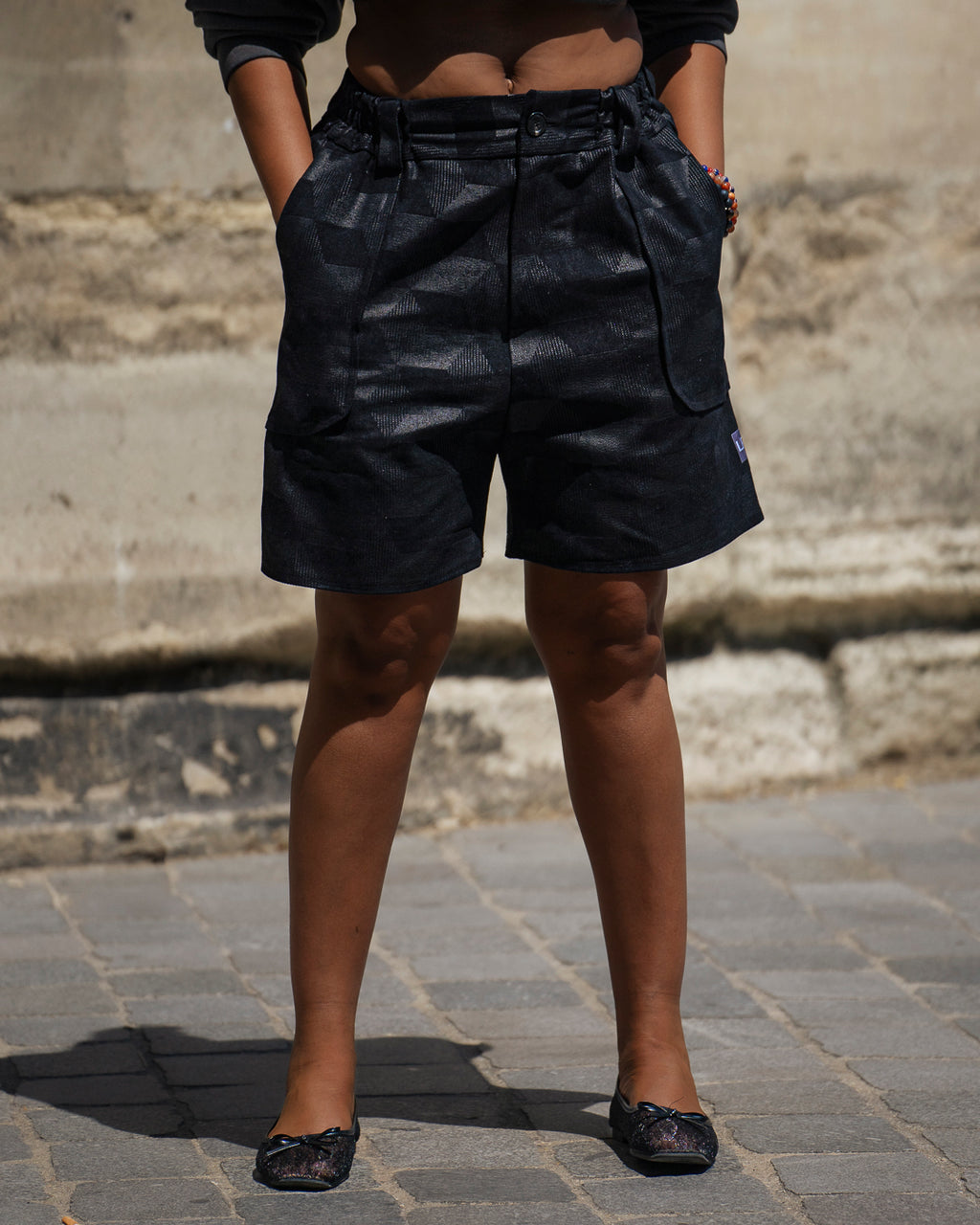 Bermuda Tailleur en Denim Noir Jacquard
