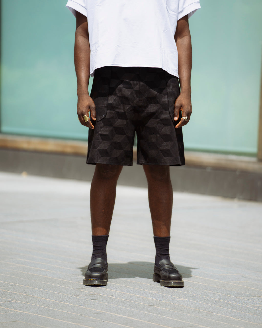 Bermuda Tailleur en Denim Noir Jacquard